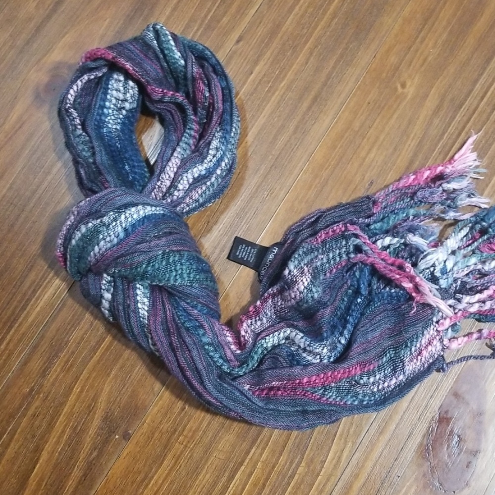 Fashion scarf
